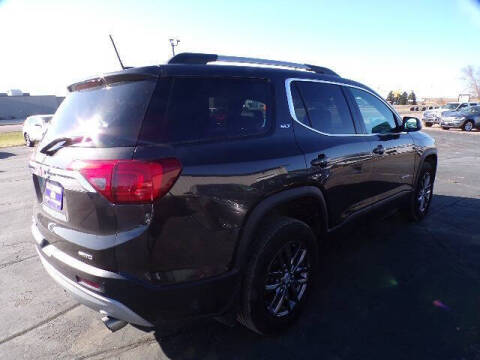 2017 GMC Acadia SLT-1