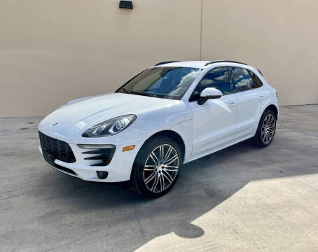 2016 Porsche Macan