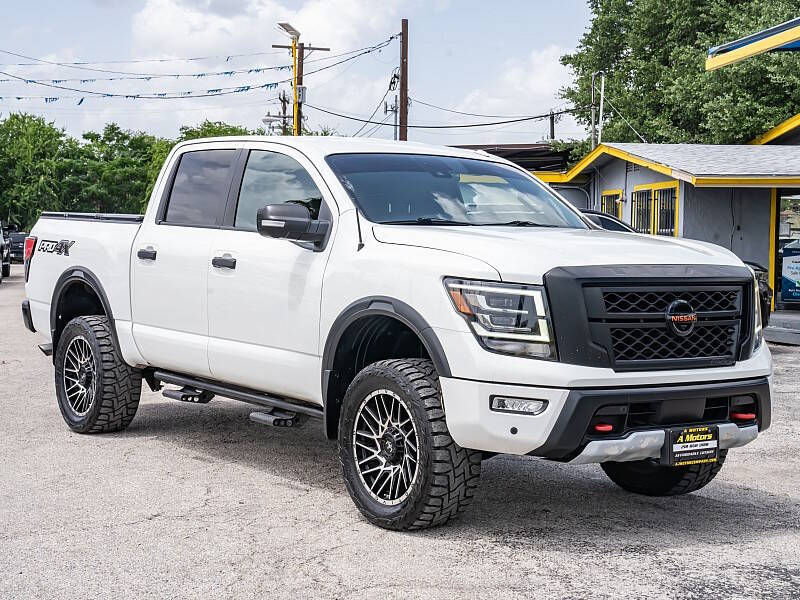 2020 Nissan Titan