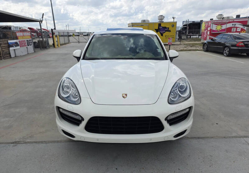 2011 Porsche Cayenne Turbo