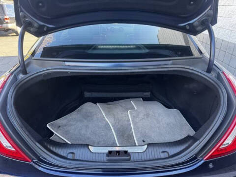 2015 Jaguar XJL Portfolio