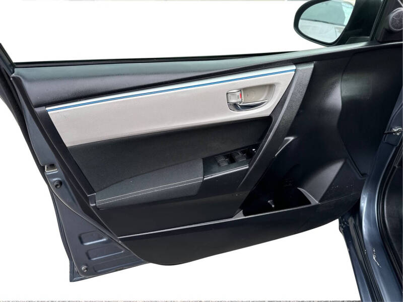 2016 Toyota Corolla LE Plus