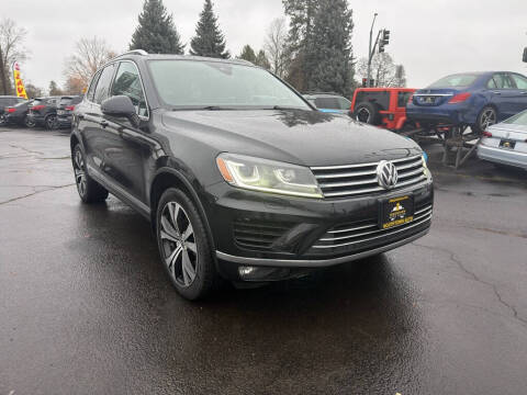 2017 Volkswagen Touareg V6 Wolfsburg