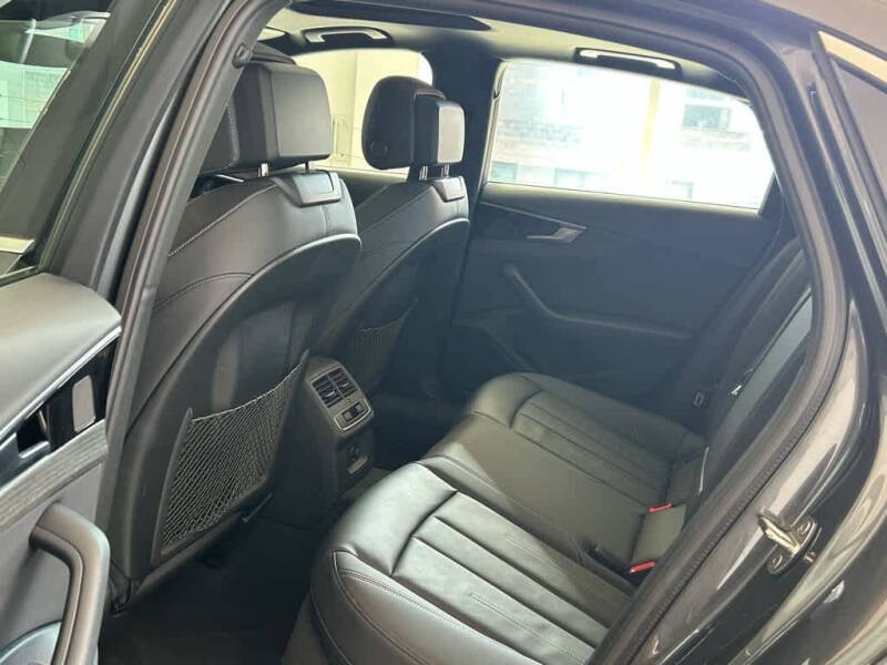 2023 Audi A4 quattro S line Premium 45 TFSI
