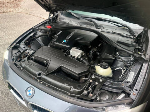 2014 BMW 3 Series 320i