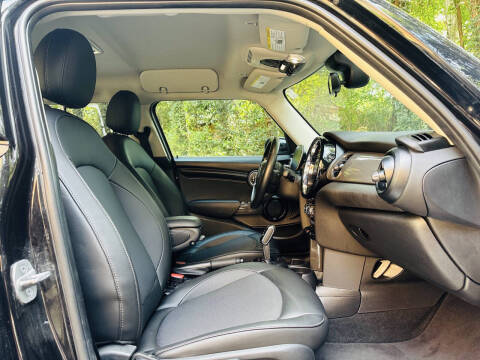 2022 MINI Hardtop 4 Door Cooper