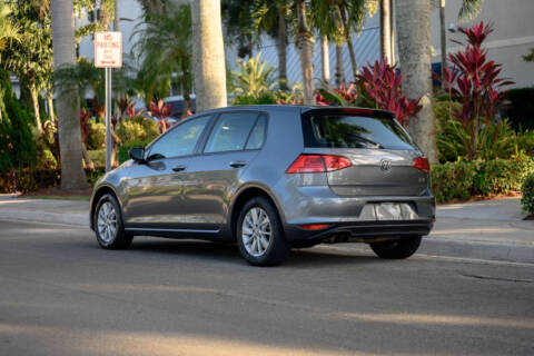 2017 Volkswagen Golf TSI S