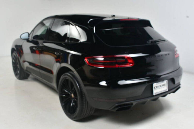 2018 Porsche Macan