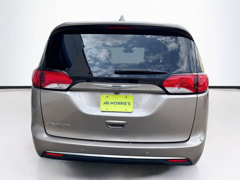 2018 Chrysler Pacifica Touring L Plus