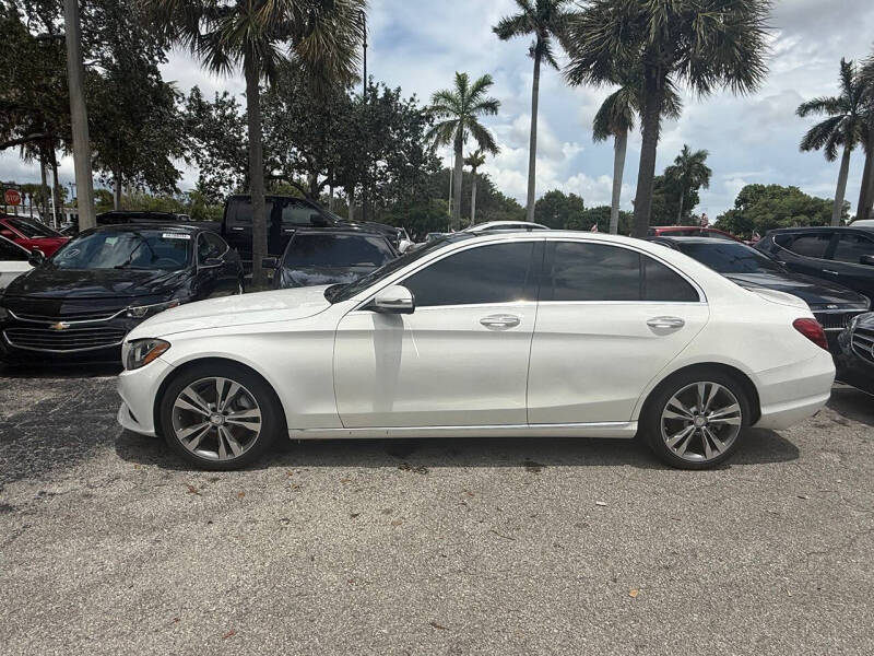 2016 Mercedes-Benz C-Class C 300
