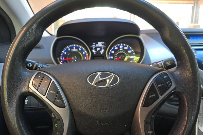 2013 Hyundai Elantra Coupe GS