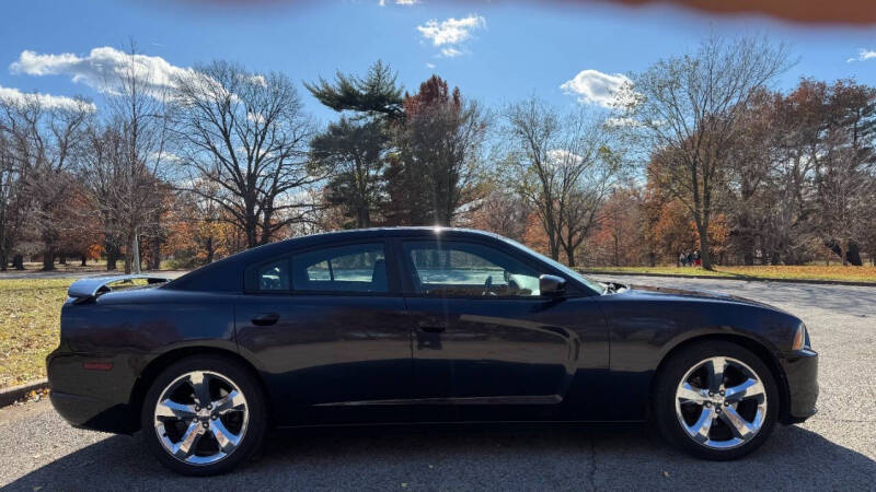 2012 Dodge Charger SXT