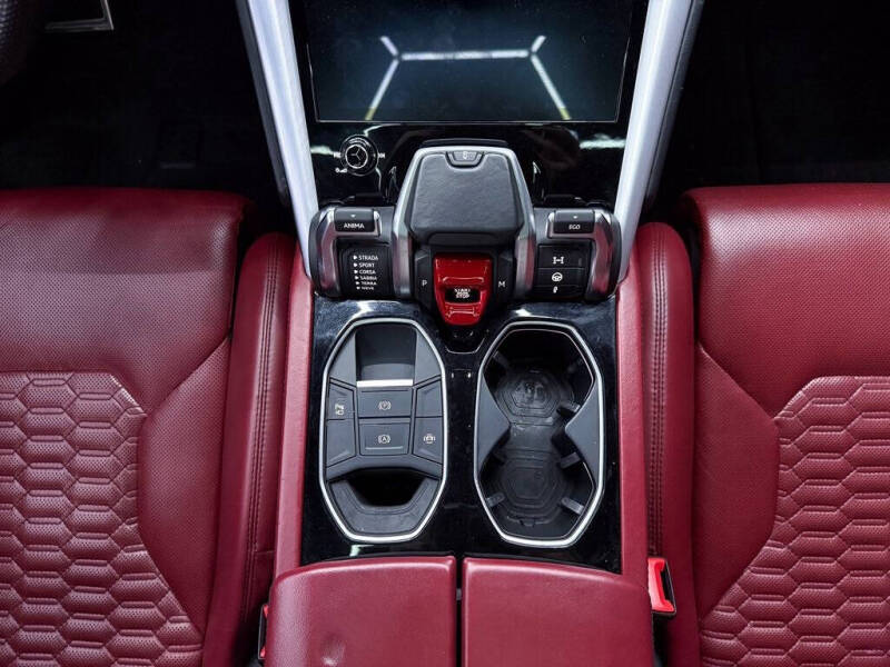 2019 Lamborghini Urus