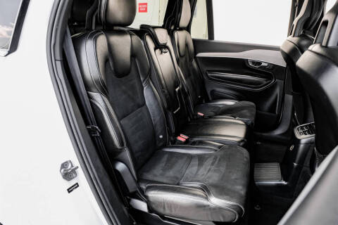 2016 Volvo XC90 T8 eAWD R-Design