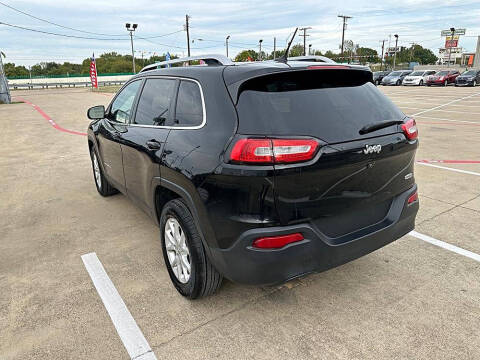 2018 Jeep Cherokee Latitude