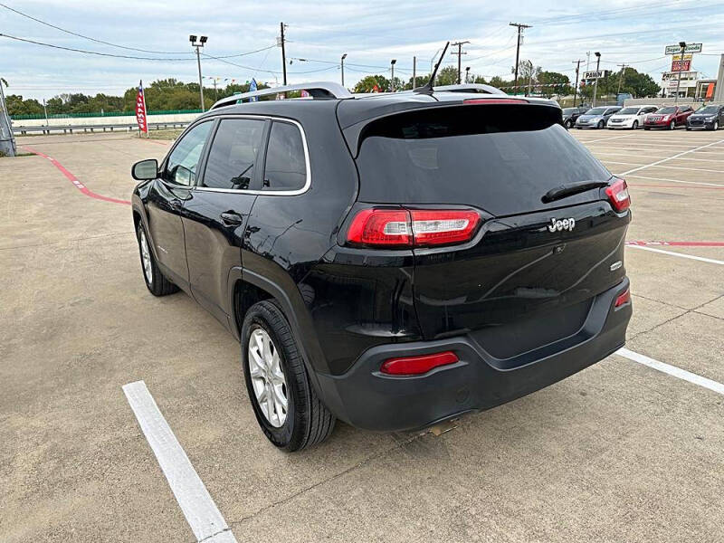 2018 Jeep Cherokee Latitude