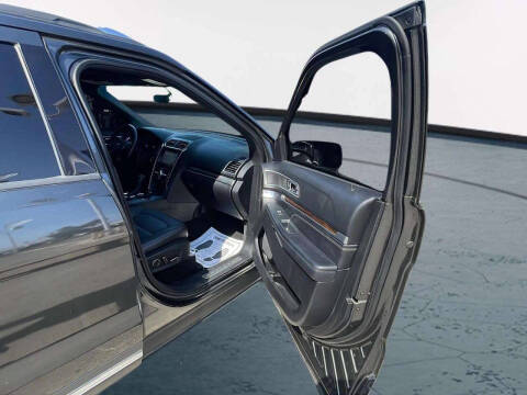 2017 Ford Explorer Limited