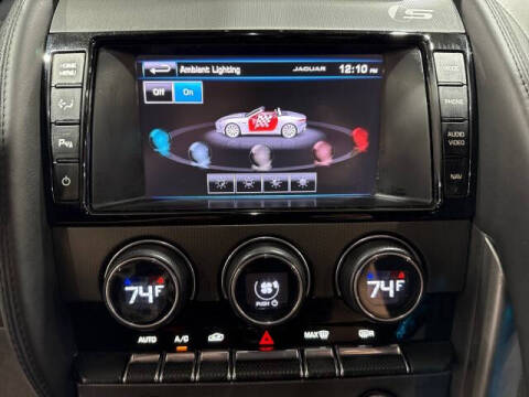 2014 Jaguar F-TYPE V8 S