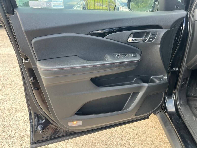 2019 Honda Ridgeline Black Edition