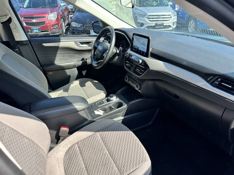 2021 Ford Escape SE