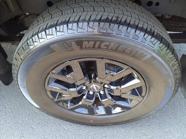 2023 Nissan Frontier SV