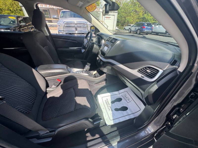 2020 Dodge Journey SE Value