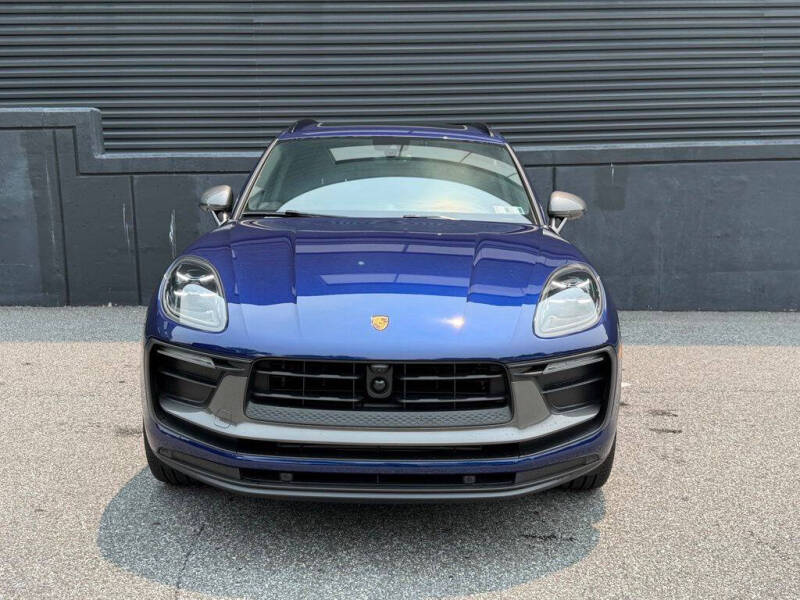 2026 Porsche Macan T