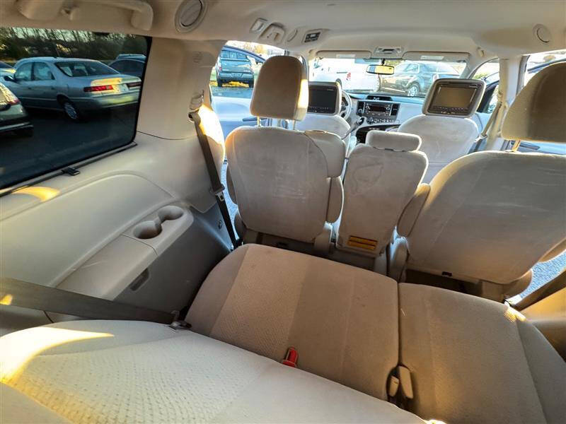 2013 Toyota Sienna