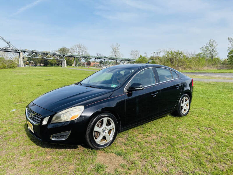 Used 2012 Volvo S60 T5 with VIN YV1622FS1C2082154 for sale in Burlington, NJ
