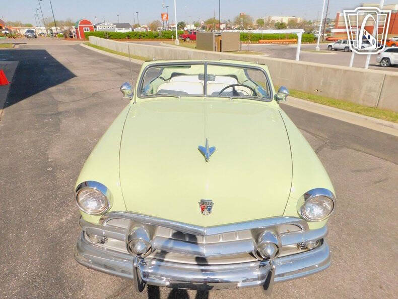 1951 Ford Custom