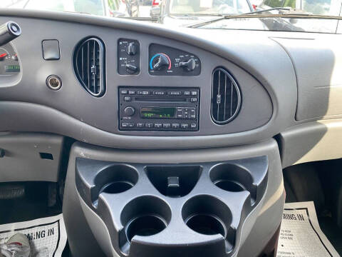 2006 Ford E-Series E-350 SD