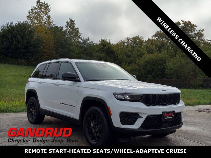 2025 Jeep Grand Cherokee Altitude's photo