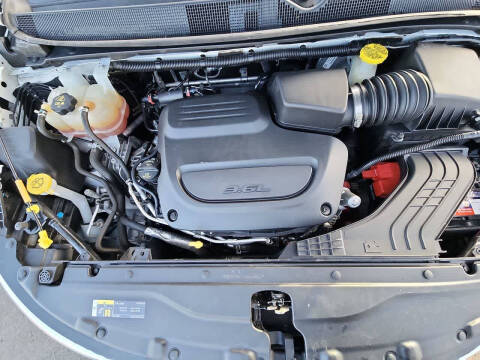 2020 Chrysler Pacifica Touring L