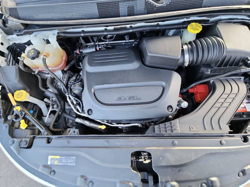 2020 Chrysler Pacifica Touring L