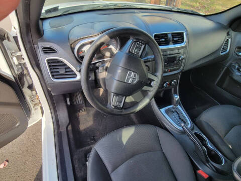 2014 Dodge Avenger SE