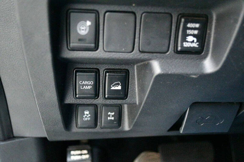 2023 Nissan Frontier