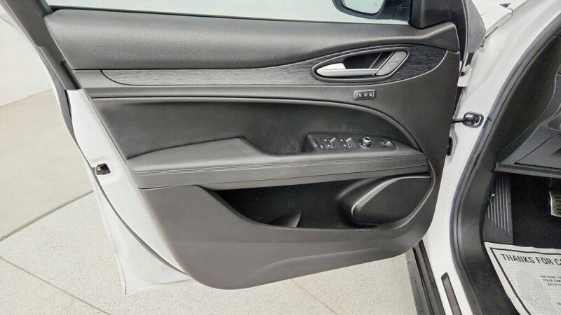 2022 Alfa Romeo Stelvio Sprint