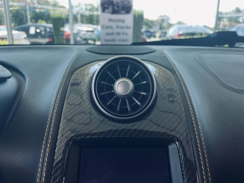 2012 McLaren MP4-12C