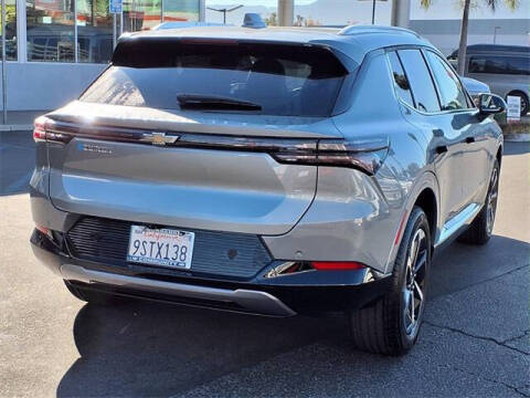 2025 Chevrolet Equinox EV LT