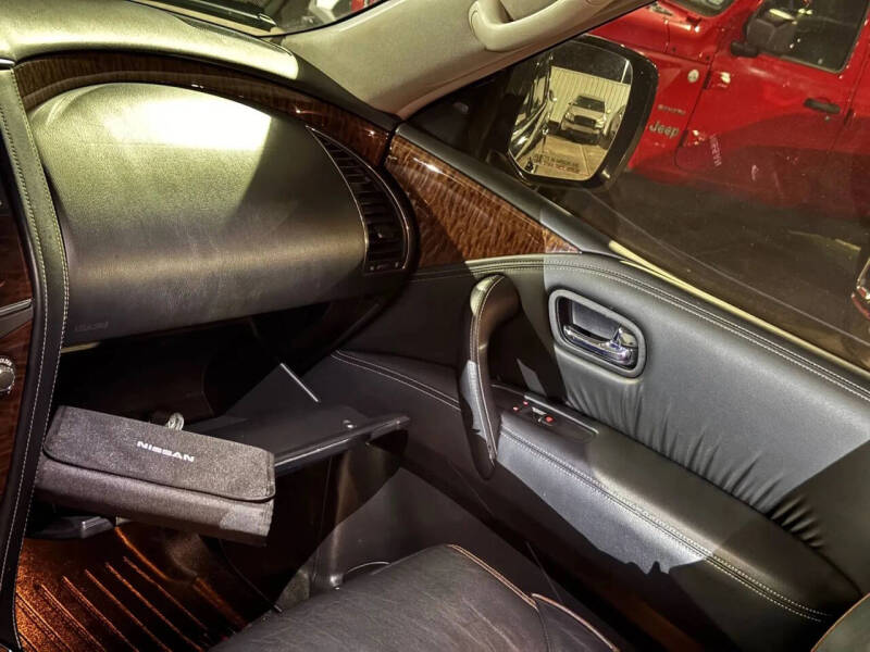 2019 Nissan Armada Platinum