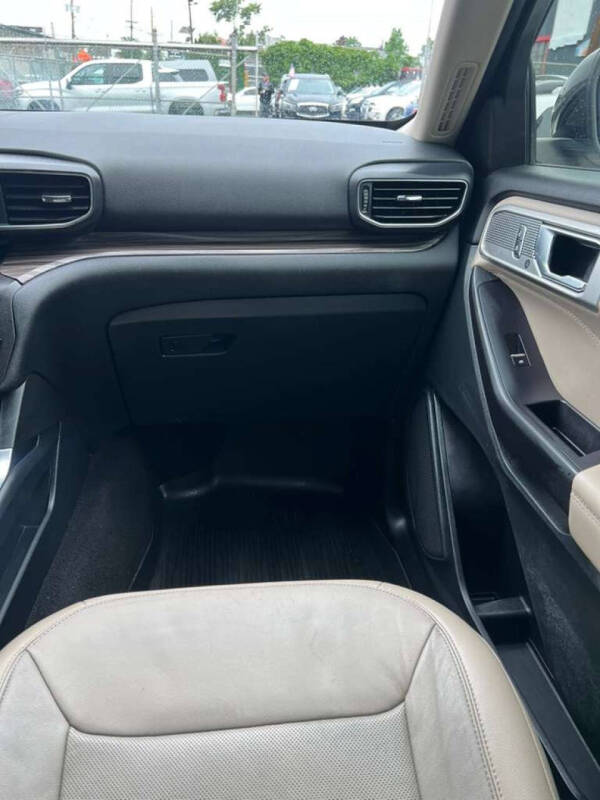 2020 Ford Explorer Limited