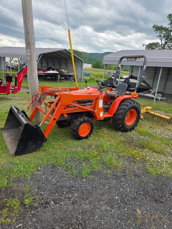 2002 Kioti LB1914
