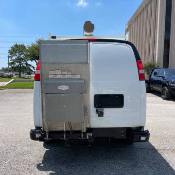 2020 Chevrolet Express 3500