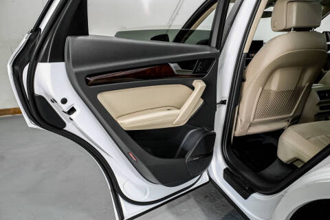 2019 Audi Q5 quattro Premium Plus 45 TFSI