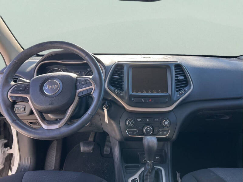 2017 Jeep Cherokee Latitude