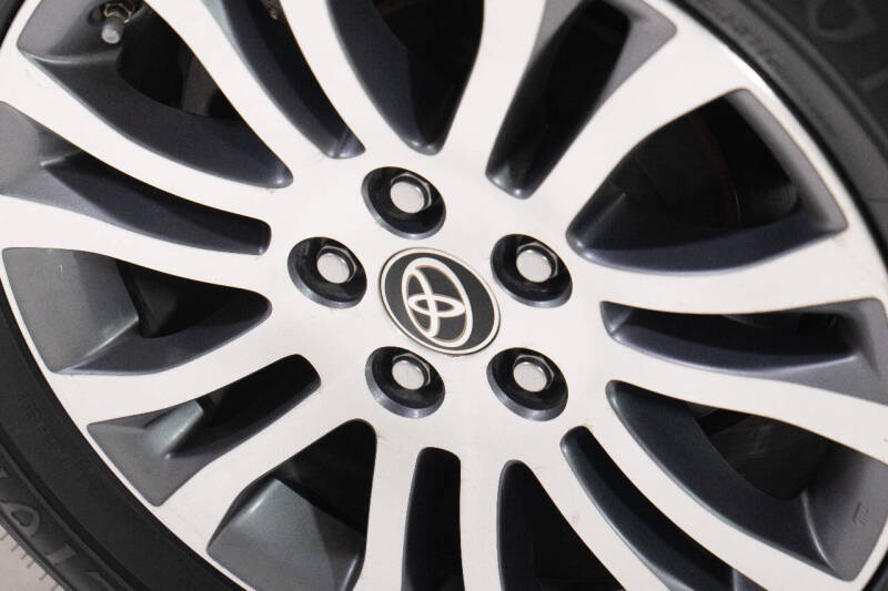 2020 Toyota Sienna XLE Premium 8-Passenger