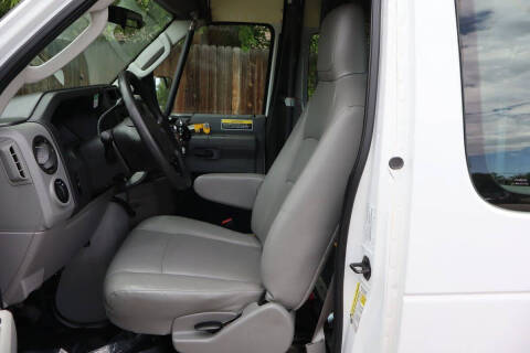 2012 Ford E-Series E-350 SD