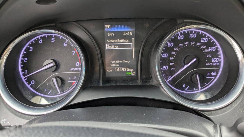 2019 Toyota Camry LE