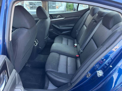 2017 Nissan Maxima