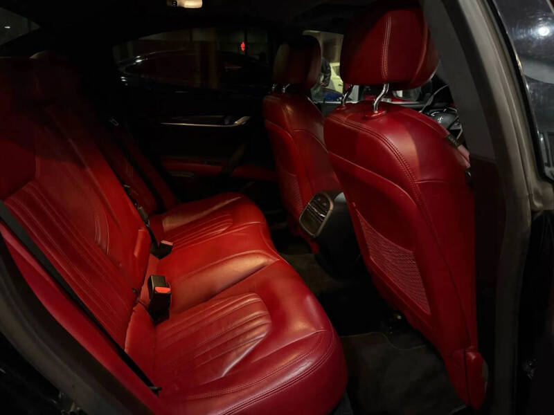 2015 Maserati Ghibli